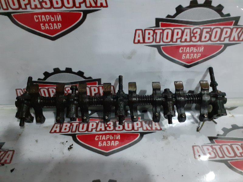 Распредвал Toyota 3A (б/у) Распредвал Toyota 3A (б/у)