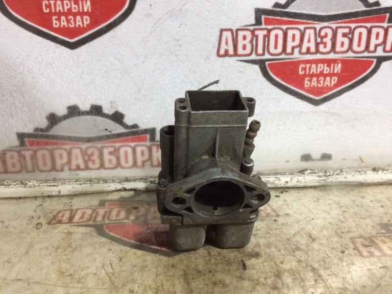 Карбюратор Урал (б/у) Карбюратор Урал (б/у)