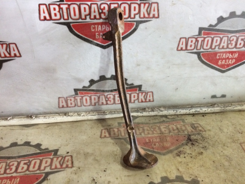 Подножка Иж (б/у) Подножка Иж (б/у)