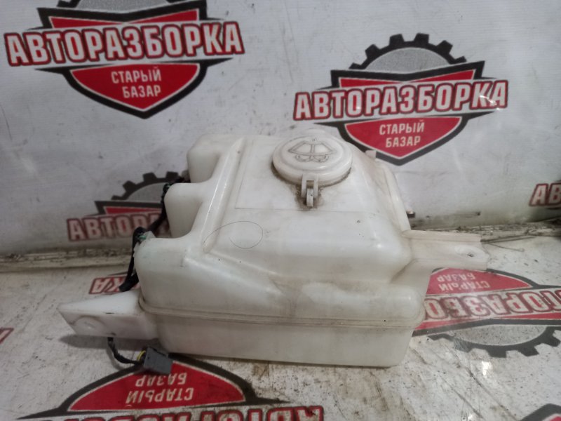 Бачок стеклоомывателя Mitsubishi Airtrek CU2W 4G63 2001 (б/у)