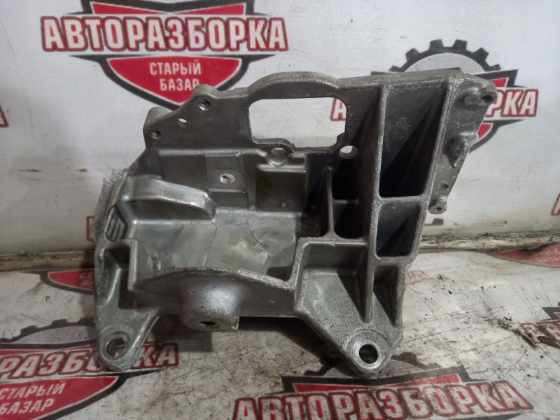 Кронштейн кпп Nissan Bluebird Sylphy KG11 MR20DE 2010 (б/у)