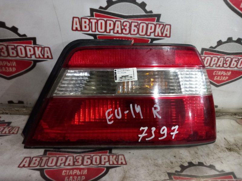 Фонарь задний Nissan Bluebird EU14 SR18DE правый (б/у)