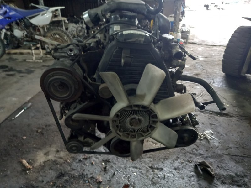 Двигатель в сборе Toyota Hiace LH129 3L 1994 (б/у)