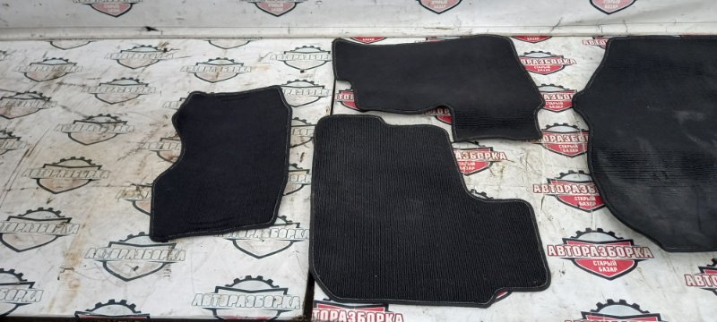 Коврик салона MITSUBISHI MIRAGE A05A 3A90