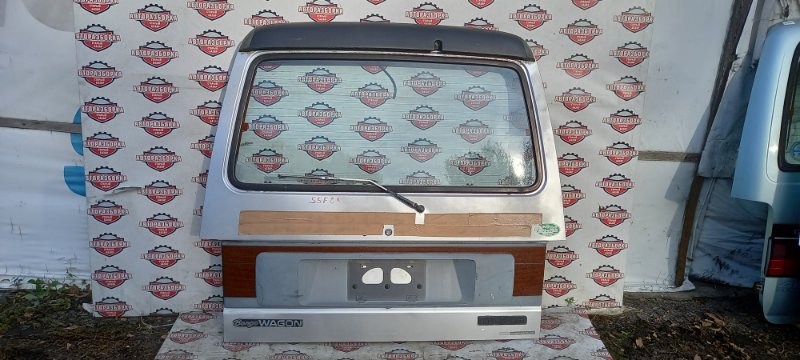Дверь багажника Mazda Bongo SSF8R RF 1997 задняя (б/у)