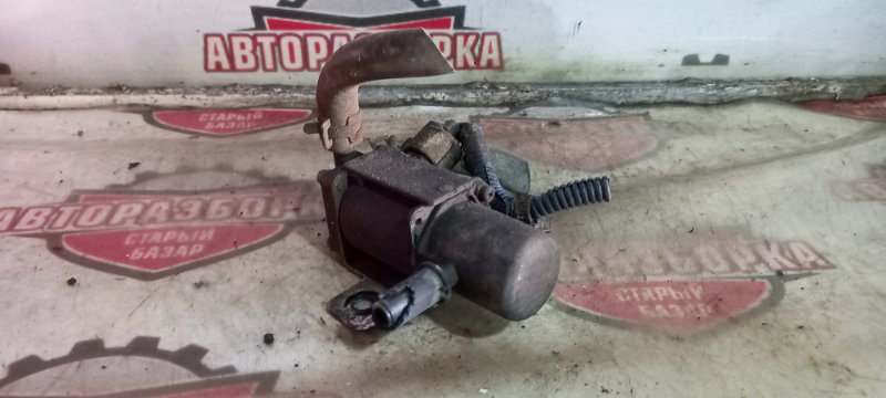 Клапан вакуумный Hino Dutro XZU301 15B LPG ГАЗ 12V 2002 (б/у)