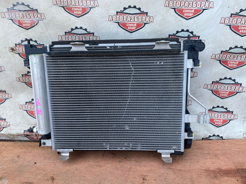 Радиатор охлаждения двигателя Nissan Note HE12 HR12DE 2019 (б/у)