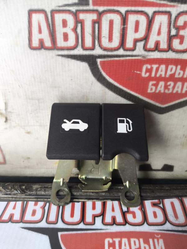 Ручка открывания капота Nissan Dualis J10 MR20DE 2007 (б/у)