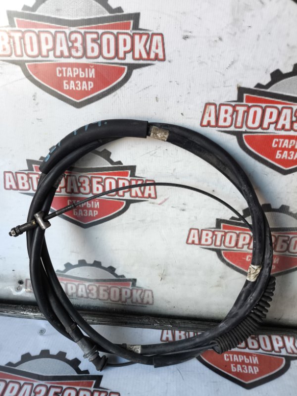 Трос ручника центральный Nissan Atlas R4F23 QD32 2005 (б/у)