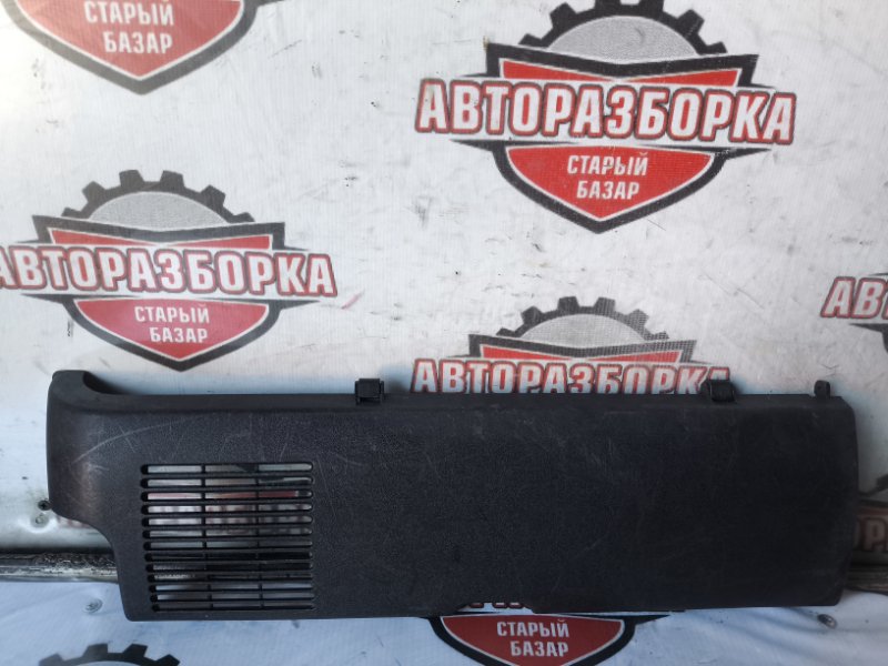 Пластик торпеды Nissan Atlas R4F23 QD32 2005 (б/у)