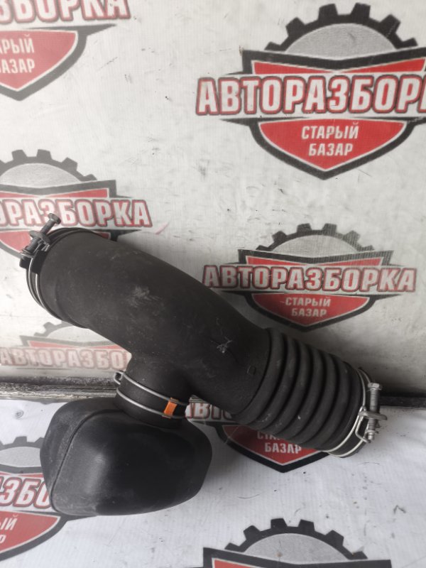 Патрубок воздушного фильтра Toyota Mark Ii JZX110 1JZFSE 2001 (б/у)