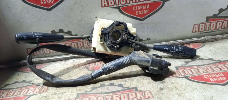 Блок подрулевых переключателей Toyota Toyoace LY211 3L 1998 (б/у)