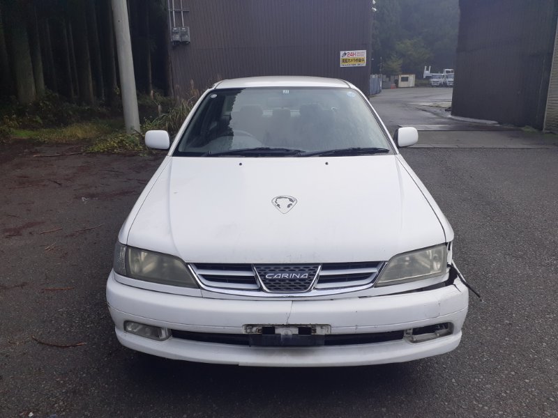 Автомобиль TOYOTA CARINA AT212 5AFE 1999 года в разбор