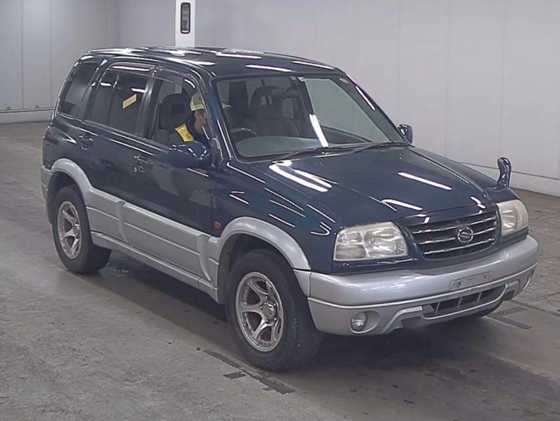 Автомобиль SUZUKI ESCUDO TL52W J20A 2002 года в разбор