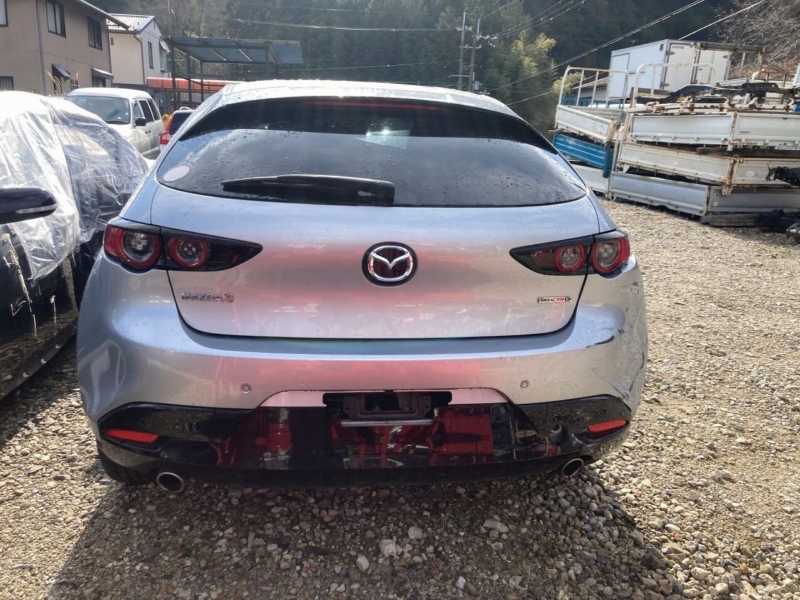 Автомобиль MAZDA MAZDA 3 BP8P 3DA 2021 года в разбор