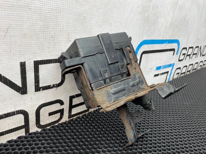 Блок предохранителей Sportage SL CRDi (D4FD) 1.7