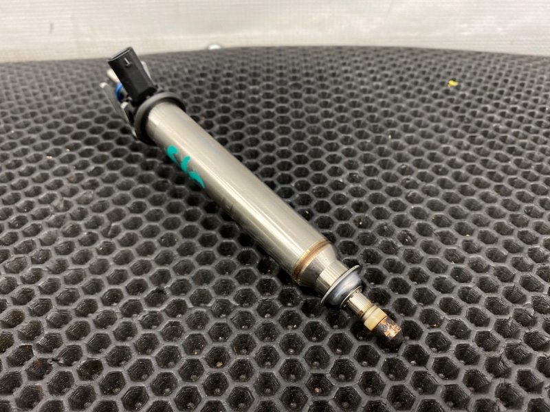 Форсунка топливная CLS-Class 2011 W218 276.952 3.5