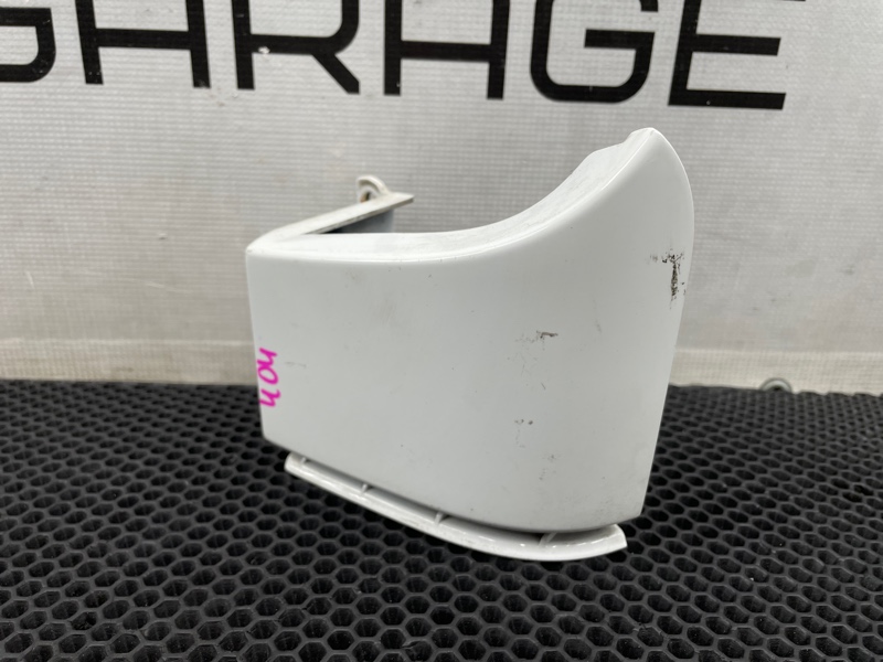 Накладка под фонарь задняя правая Mercedes-Benz V-Class W639 272.978 3.5