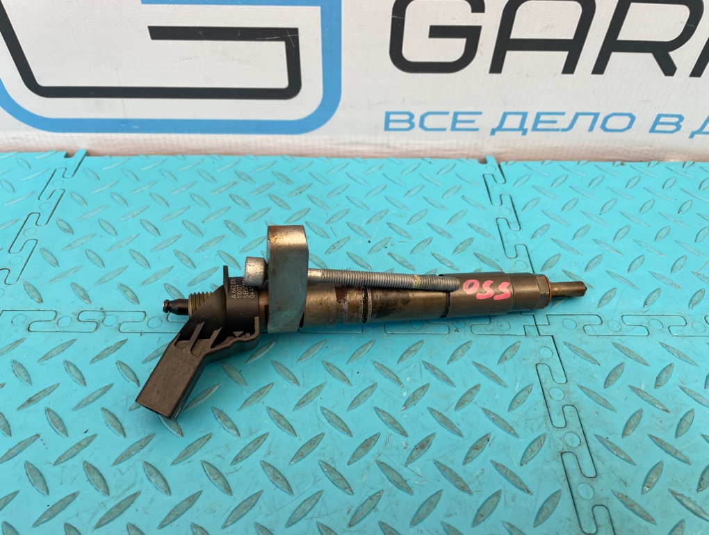 Форсунка топливная GL-Class 2011 X164 642.820 3.0