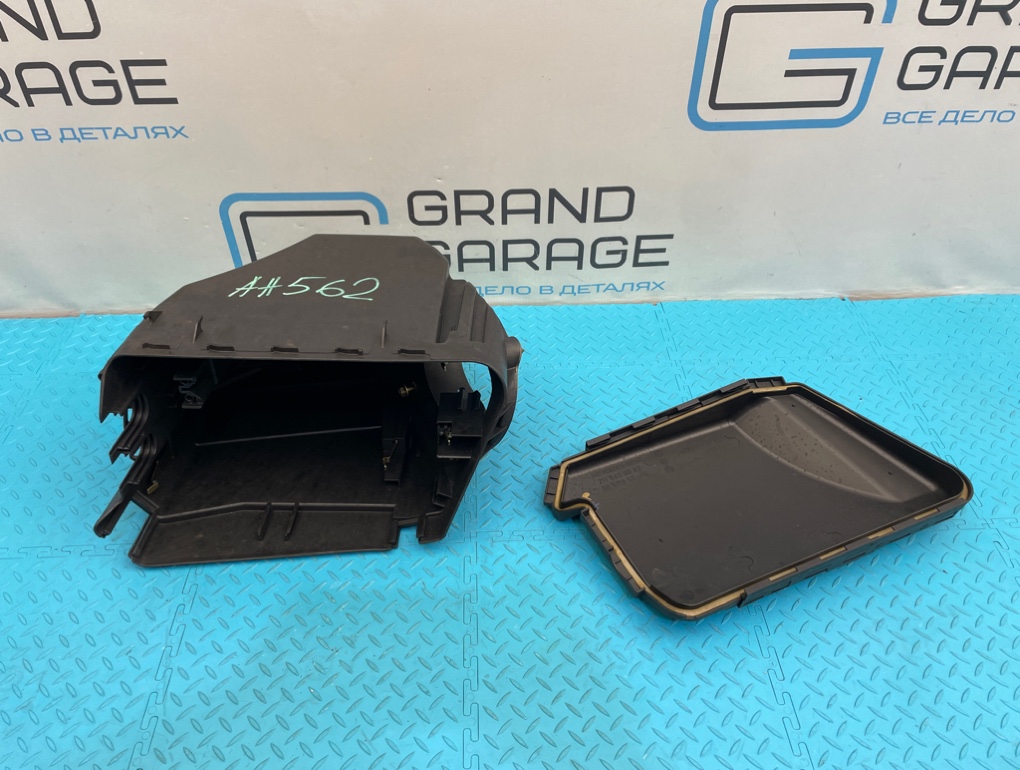 Корпус блока предохранителей Mercedes-Benz CLS-Class W219 113.967 5.0