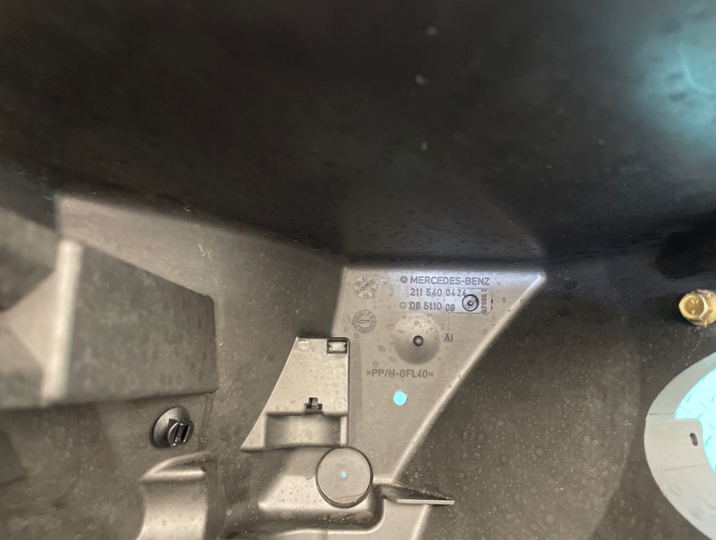 Корпус блока предохранителей CLS-Class 2005 W219 113.967 5.0