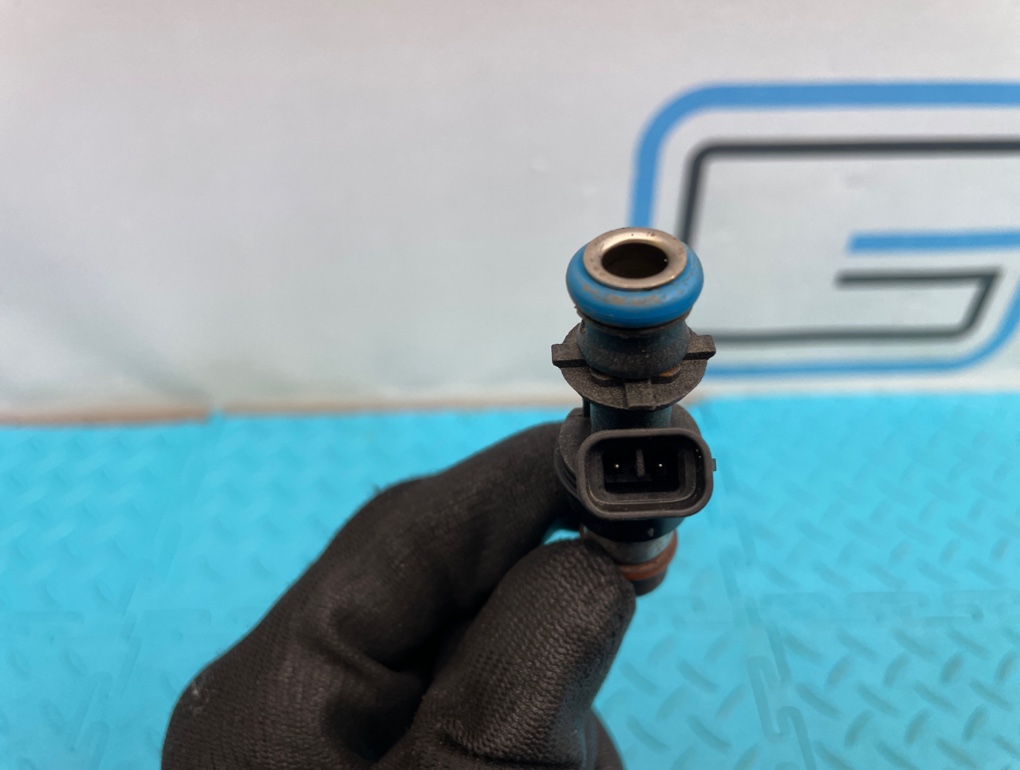 Форсунка топливная H2 2005 GMT820 LQ4 6.0