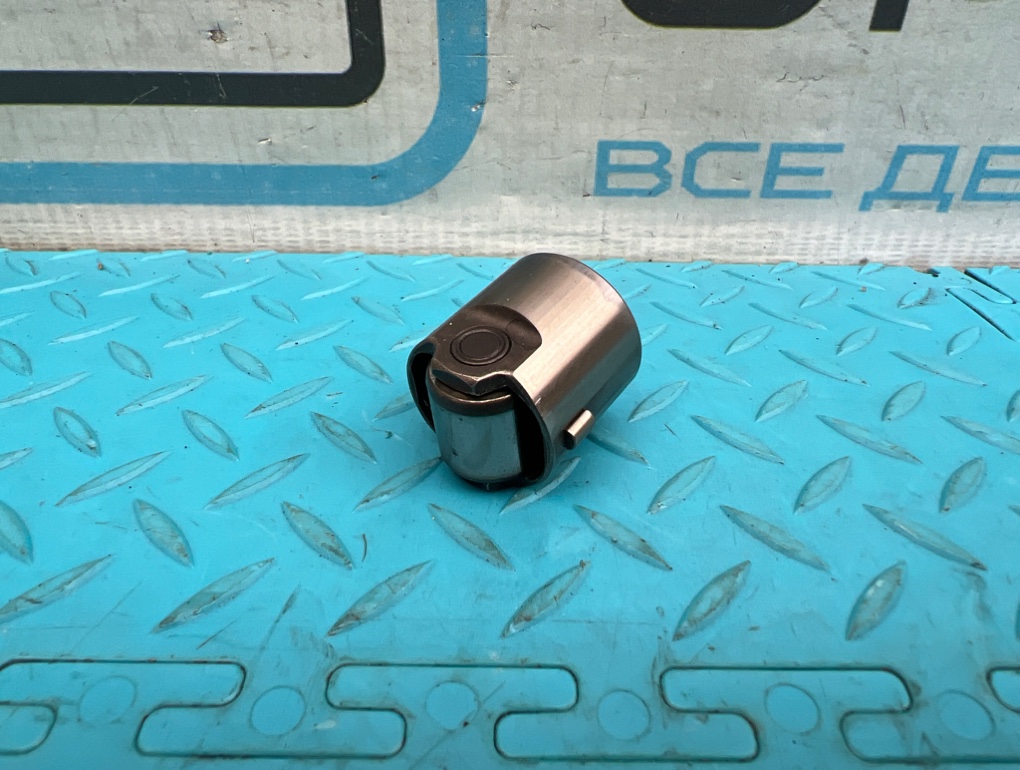 Толкатель клапана A4 2008 B8 CAEB 2.0 Толкатель клапана A4 2008 B8 CAEB 2.0