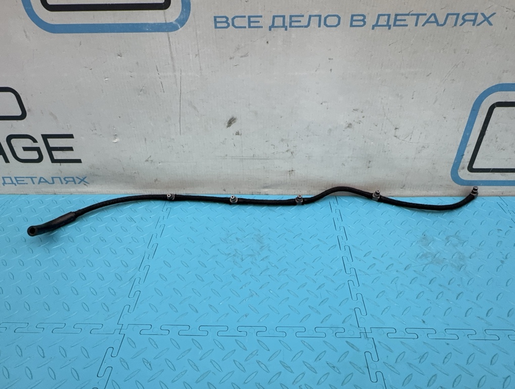 Шланг топливный Volvo XC70 2009 BZ D5244T4 2.4 30756113 контрактная