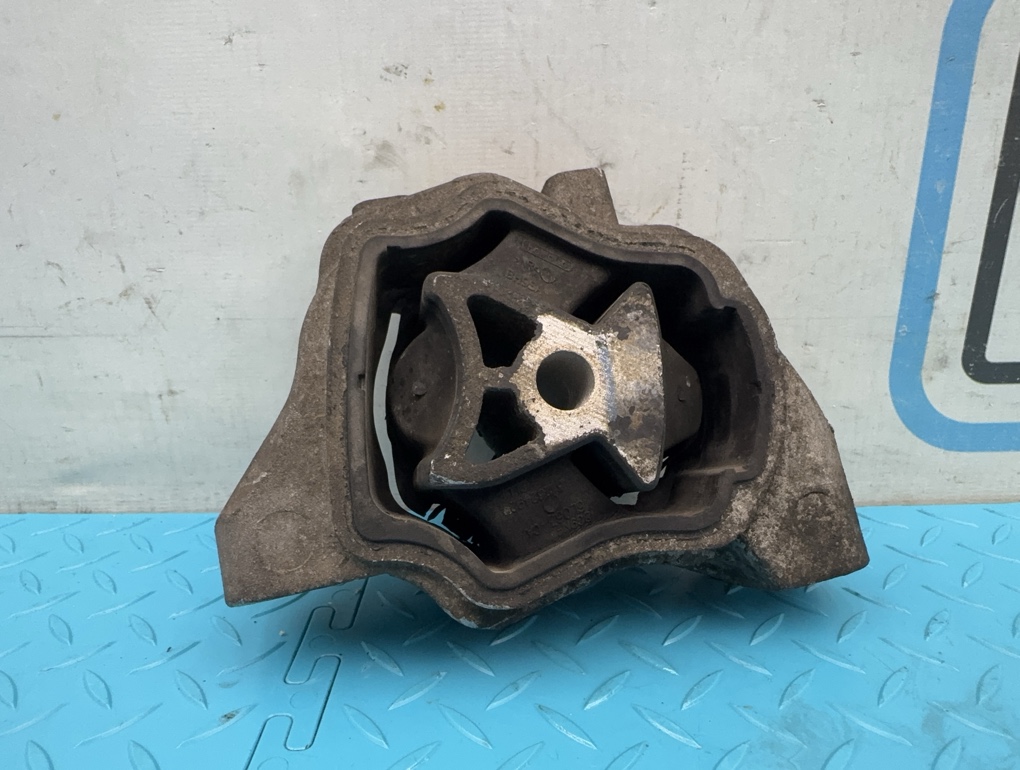 Подушка двигателя Volvo XC70 2009 BZ D5244T4 2.4 31277314 контрактная