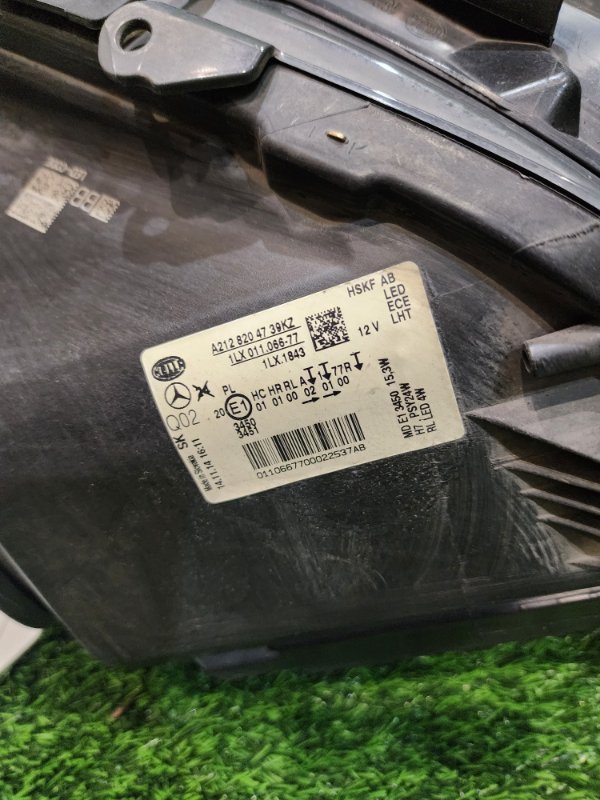 Фара галогеновая передняя левая E-class w212 2.0 274.920