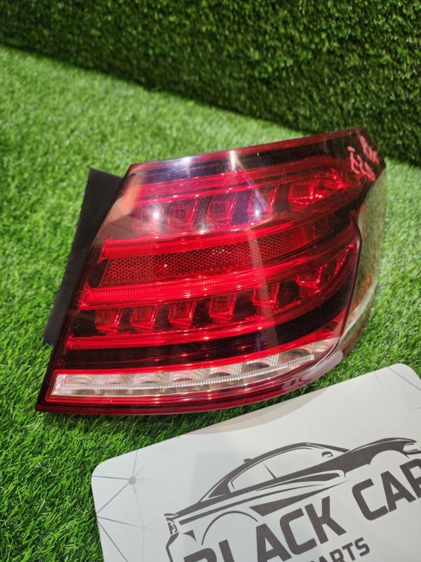 Фoнaрь зaдний прaвый контракт оригинал Меrсеdеs Е W212 задний правый E-class w212 2.0 274.920