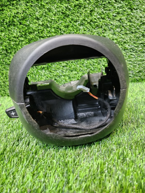 Кожух рулевой колонки 5-series 2012 F10 N55B30 Кожух рулевой колонки 5-series 2012 F10 N55B30