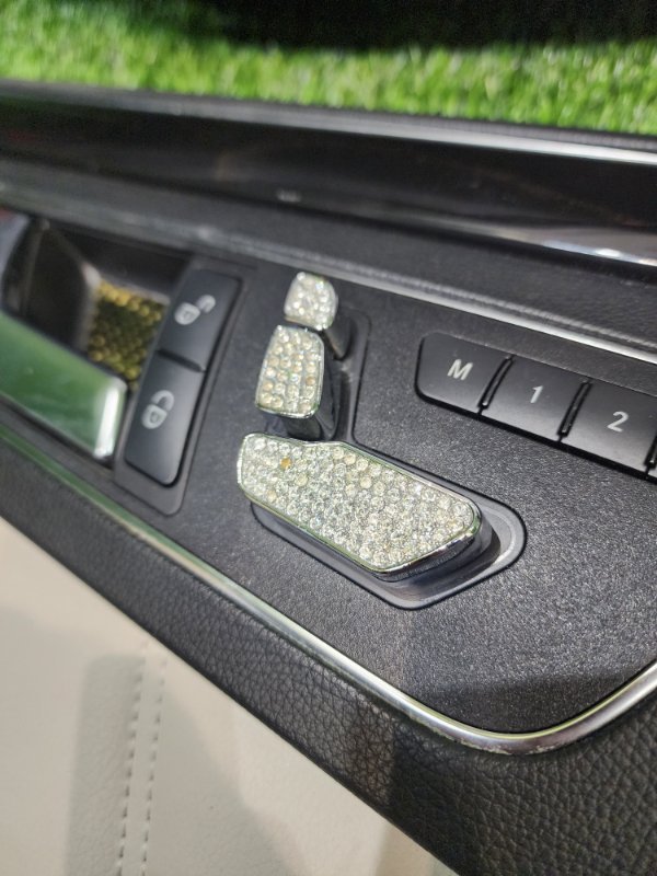 Обшивка боковой двери E-class w212 2.0 274.920