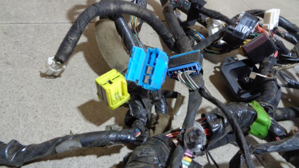 Проводка под торпедо 3 BL Проводка под торпедо 3 BL