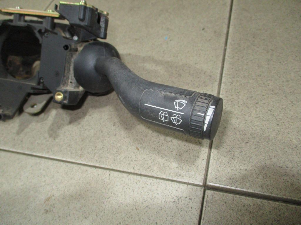 Переключатель подрулевой в сборе Volkswagen Touareg 1 GP Переключатель подрулевой в сборе Volkswagen Touareg 1 GP