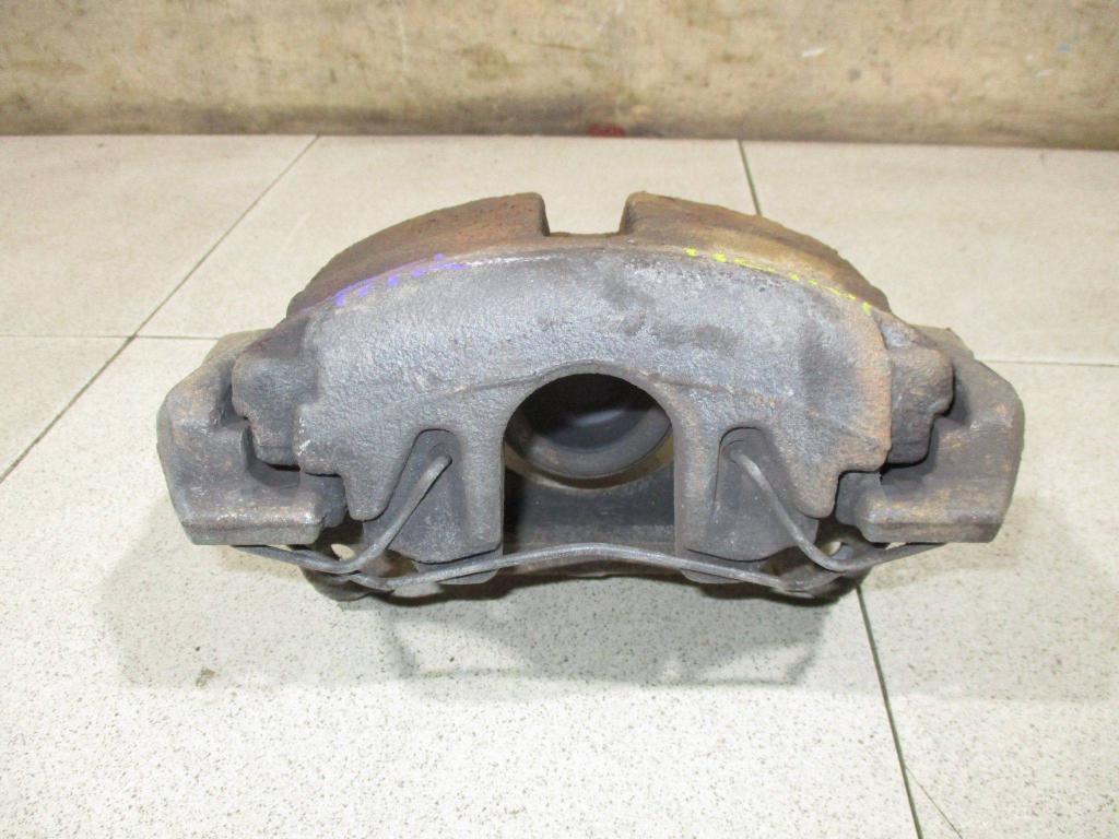 Суппорт передний правый Yeti 2012 5L CDAB