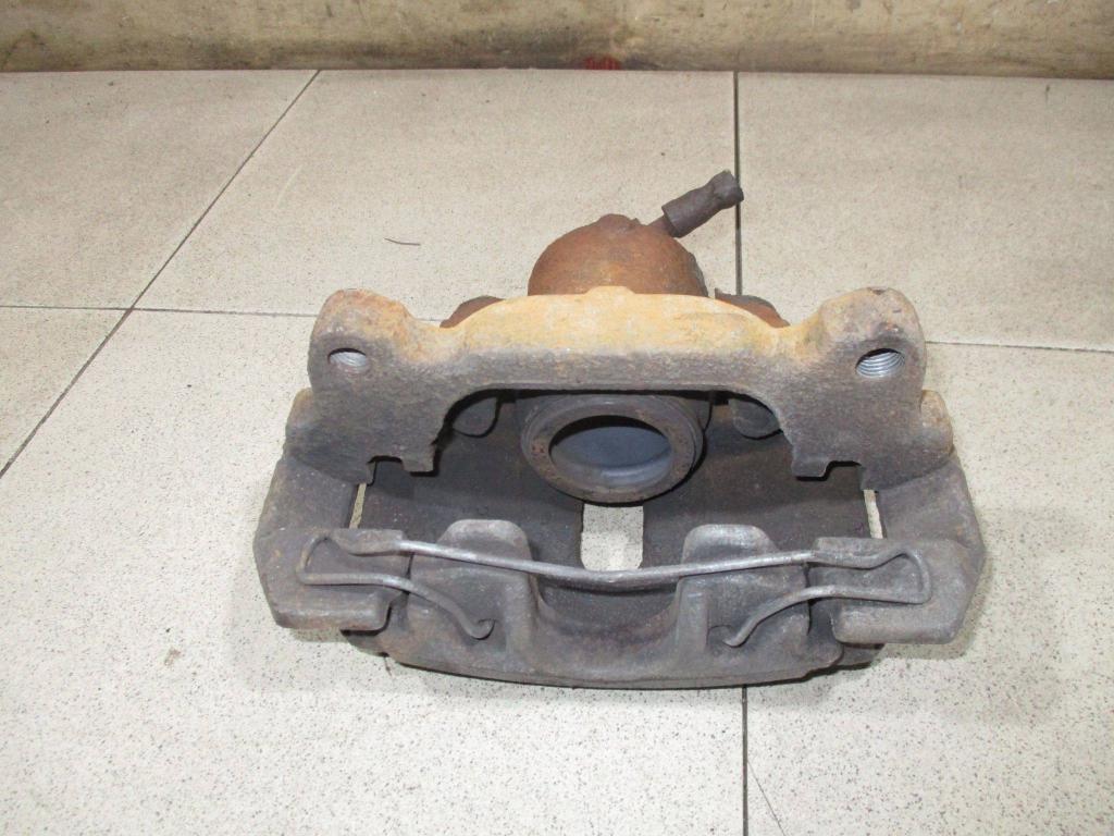 Суппорт передний правый Yeti 2012 5L CDAB