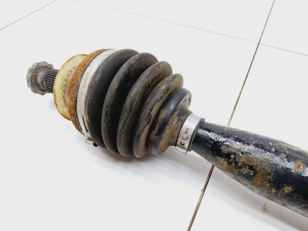 Полуось передняя правая Polo 5