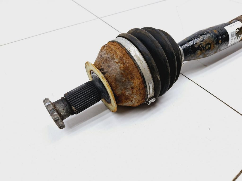 Полуось передняя правая Polo 5