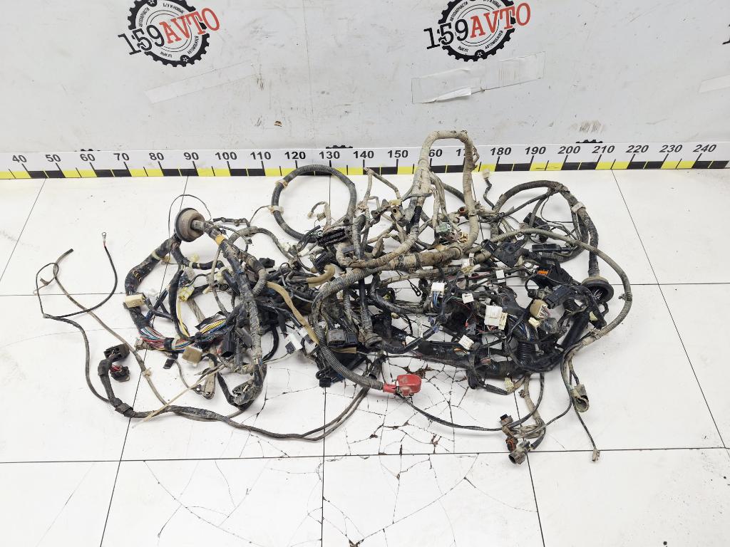 Проводка подкапотная Mazda BT-50 2011 J97M WLAA UC3R67010D Б/У