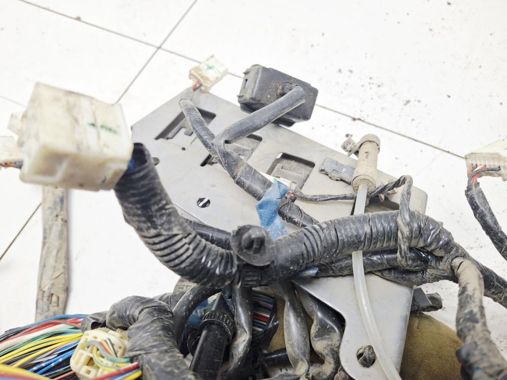 Проводка подкапотная BT-50 2011 J97M WLAA