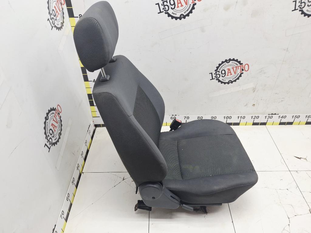 Сиденья комплект Daewoo Nexia N150 F16D3