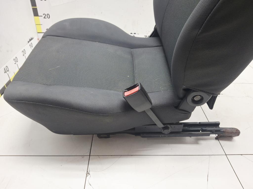 Сиденья комплект Nexia 2009 N150 F16D3