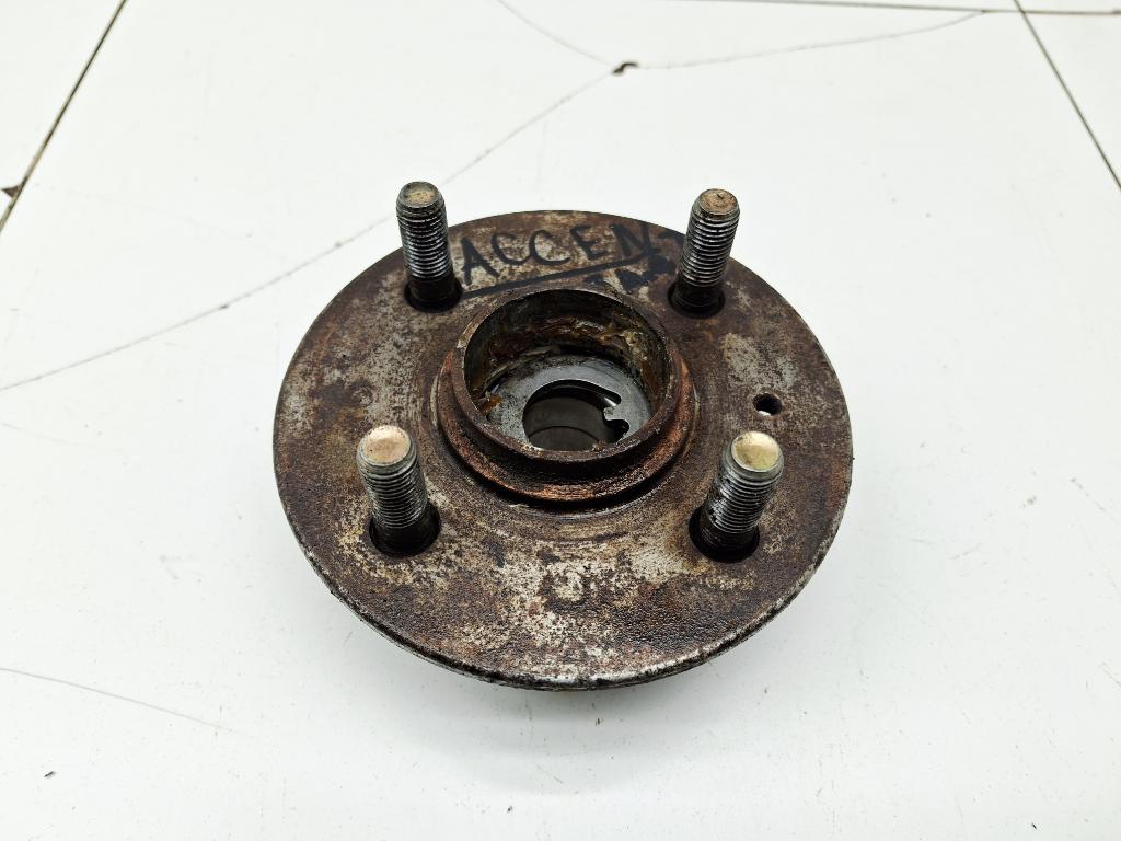 Ступица задняя Hyundai Accent 2006 LC G4EC 5271025000 Б/У