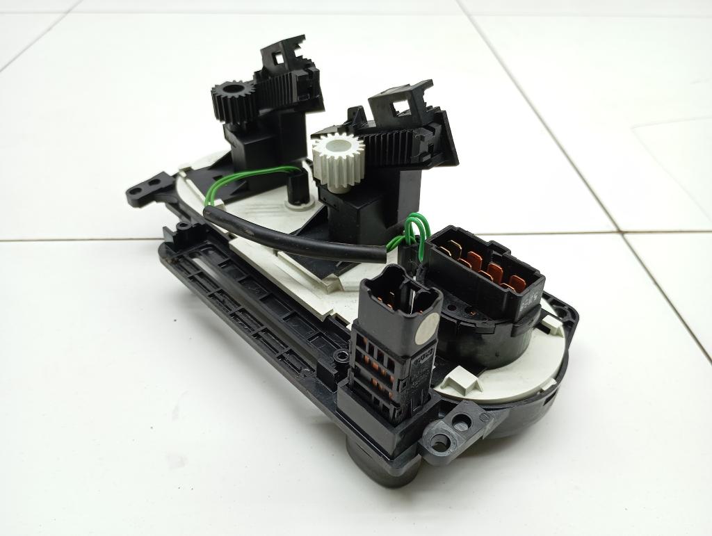 Блок управления отопителем Accent 2006 LC G4EC