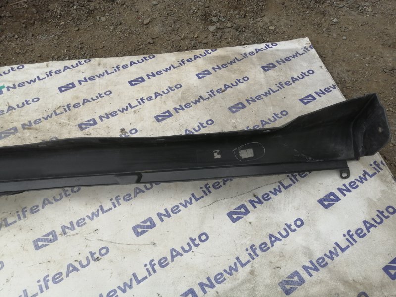 Порог TrailBlazer GMT360 LL8