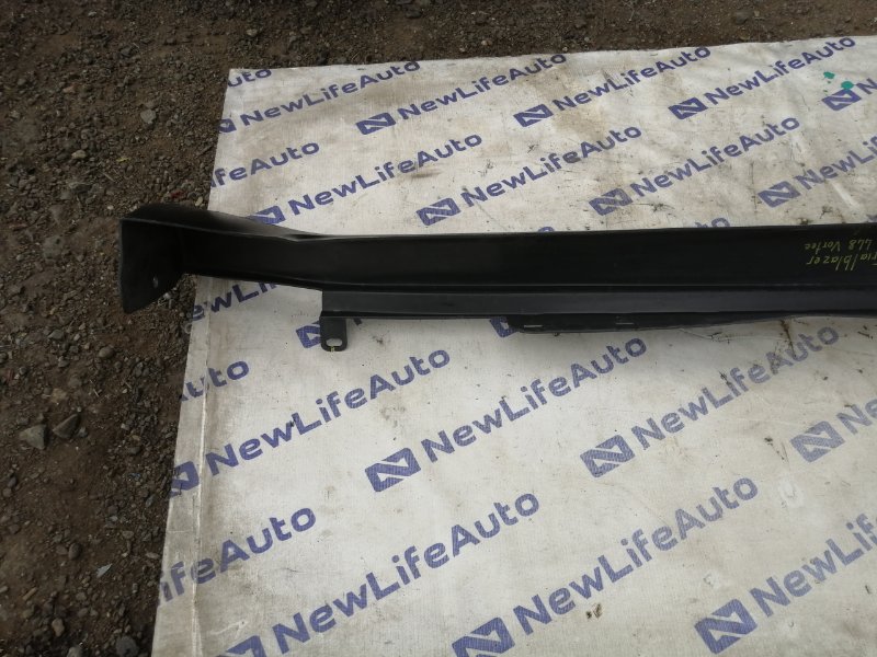 Порог TrailBlazer GMT360 LL8