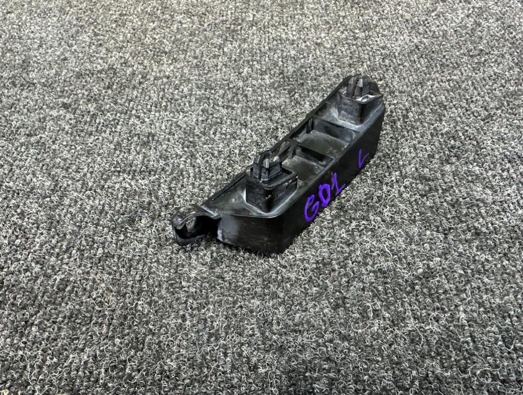 Крепление бампера переднее левое Honda Fit GD1 LEB Крепление бампера переднее левое Honda Fit GD1 LEB