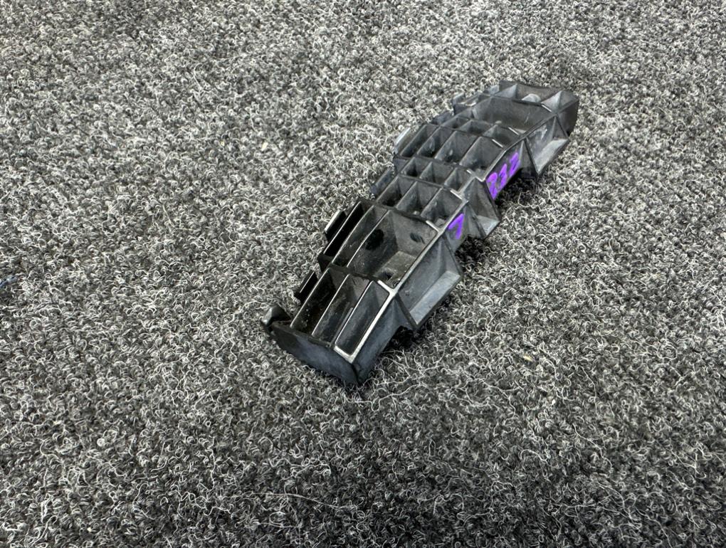 Крепление бампера переднее левое Insight ZE2 LDA