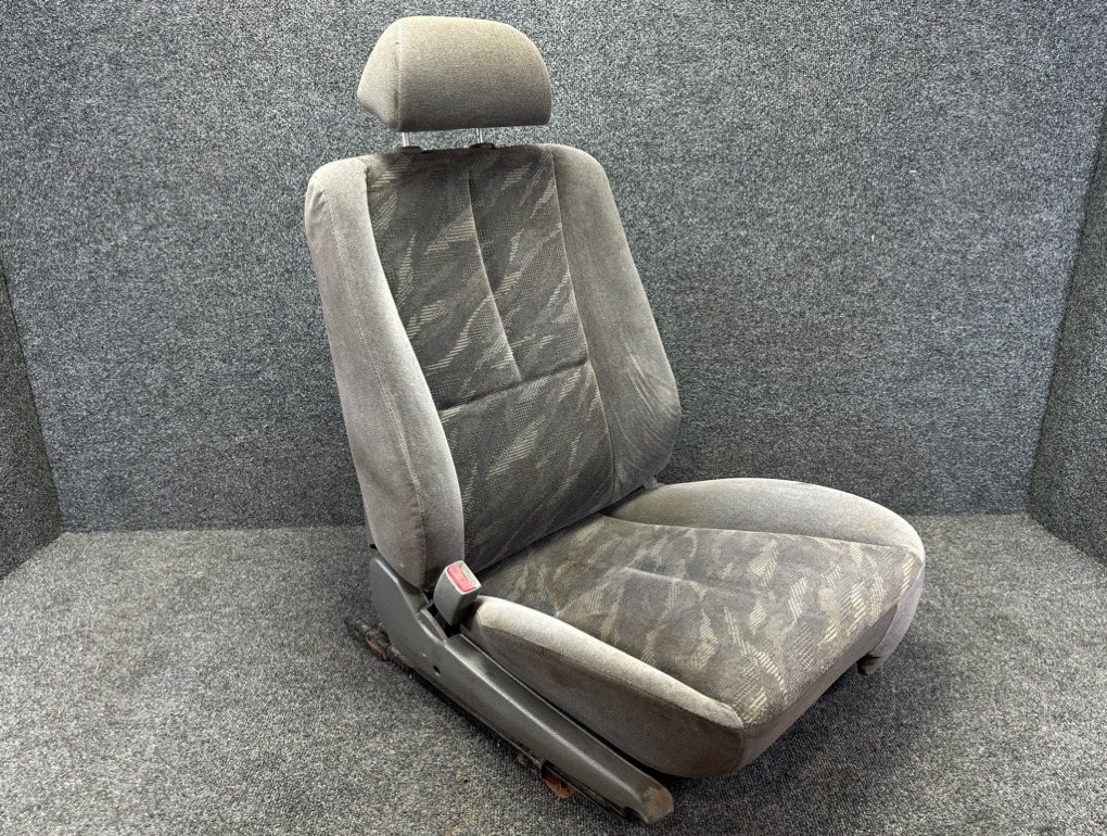 Сидение переднее левое Mitsubishi Legnum 1999 EA1W 4G93 Б/У